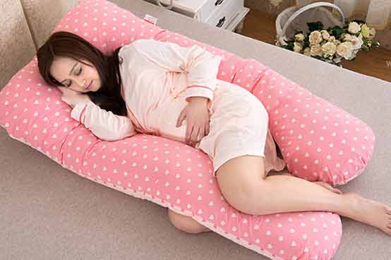 Có nên sử dụng gối ôm cho bà bầu không1