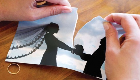Hướng dẫn cách viết đơn ly hôn đúng quy định của pháp luật (2)
